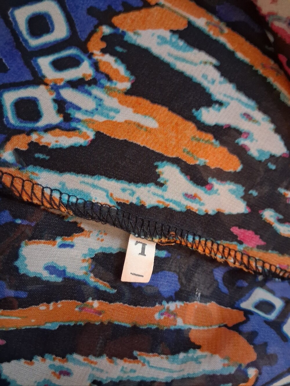Patterned Sheer Cardigan Large - Picture 3 of 3